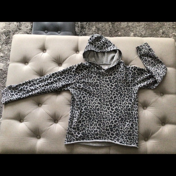 Animal print matching jogger set - Picture 3 of 10
